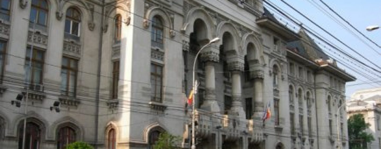 Afacerile consilierilor generali cu statul