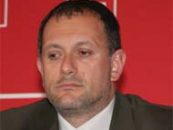 Senatorul PSD Sorin Lazar este acuzat ca si-a angajat nelegal fiul in biroul parlamentar